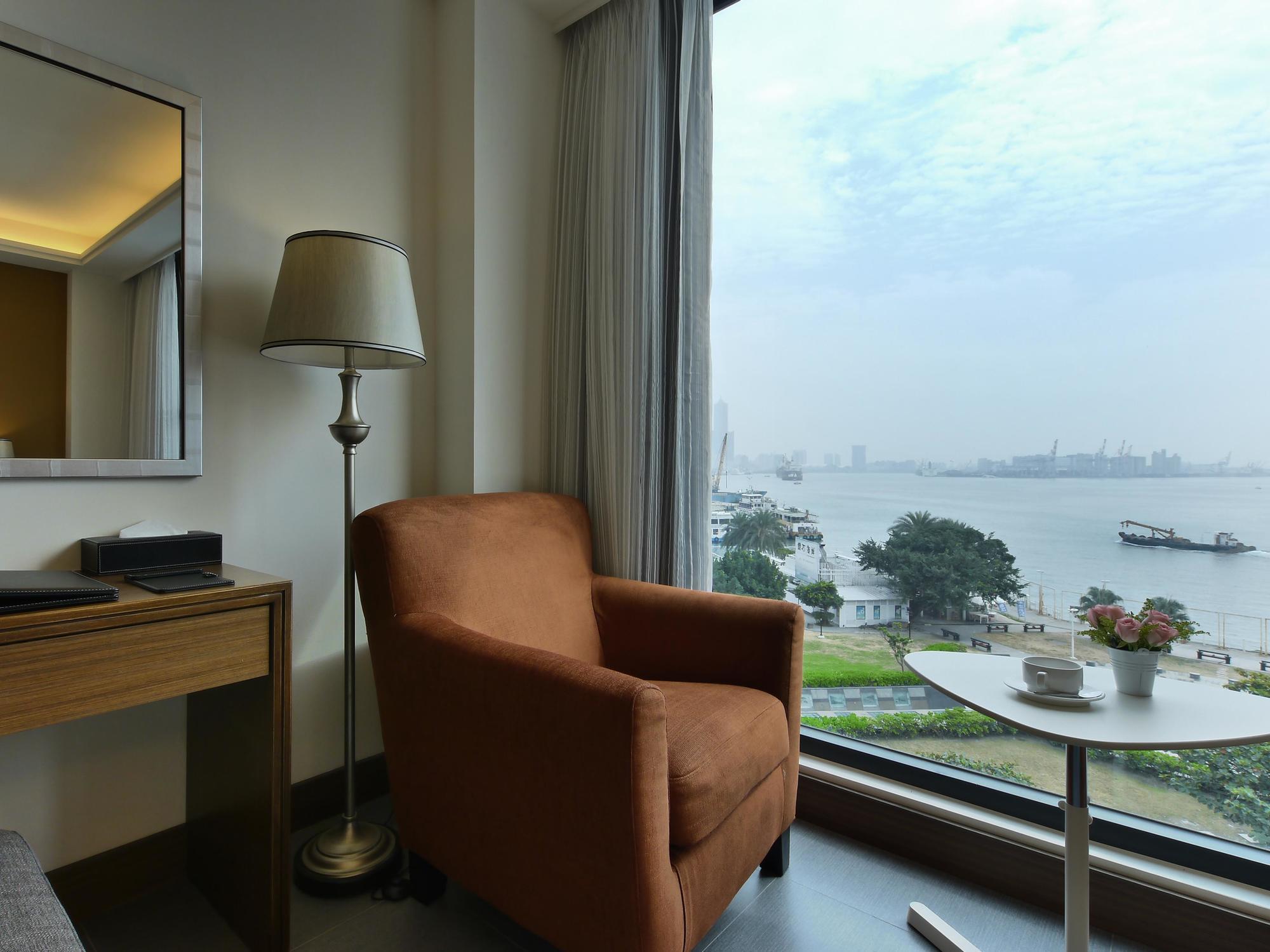 Watermark Hotel - Sizihwan Kaohsiung Luaran gambar