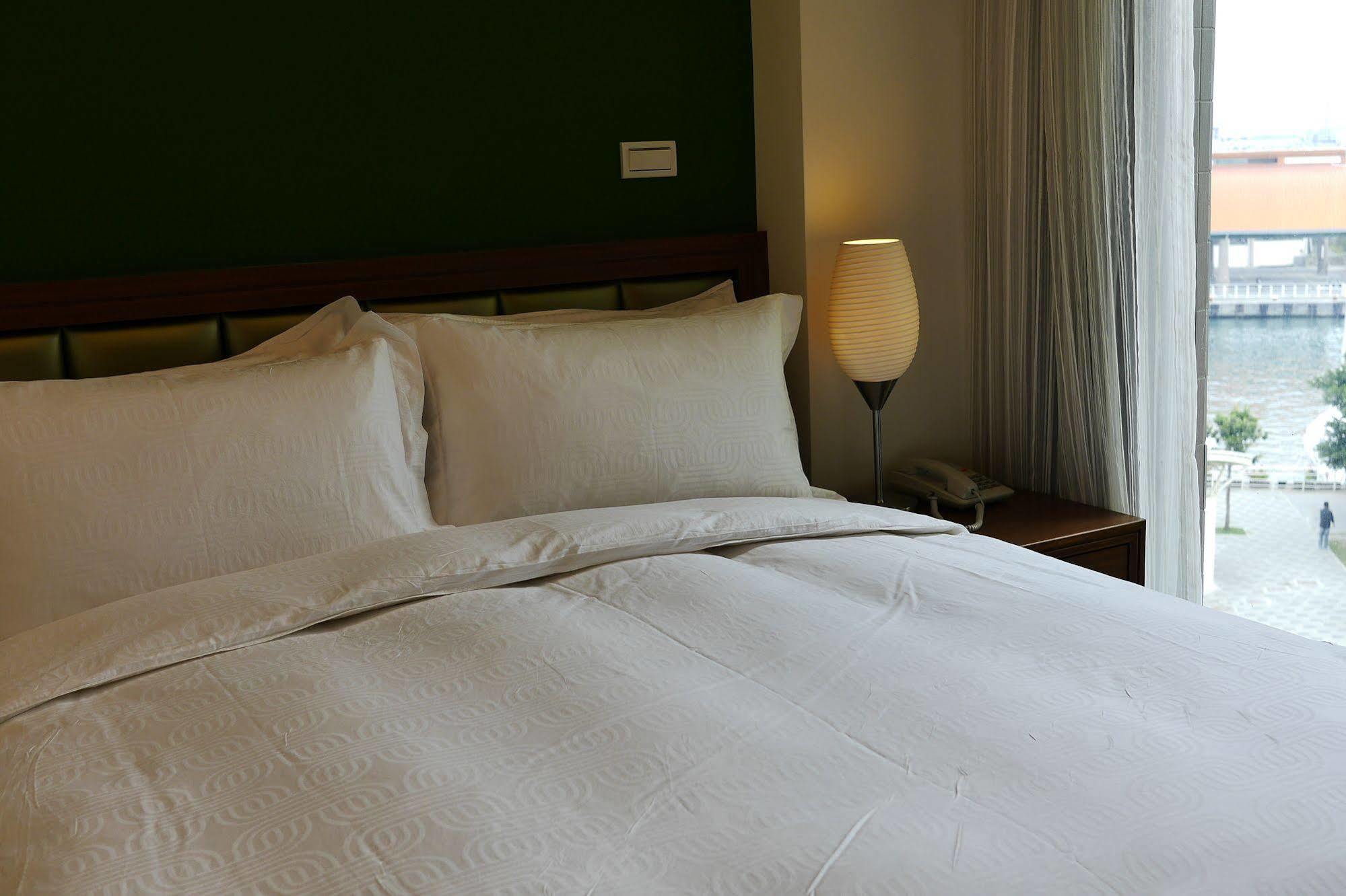 Watermark Hotel - Sizihwan Kaohsiung Luaran gambar
