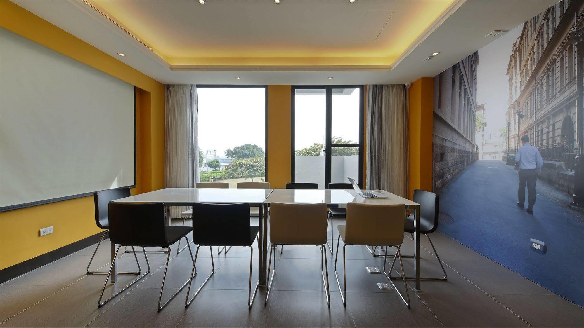 Watermark Hotel - Sizihwan Kaohsiung Luaran gambar